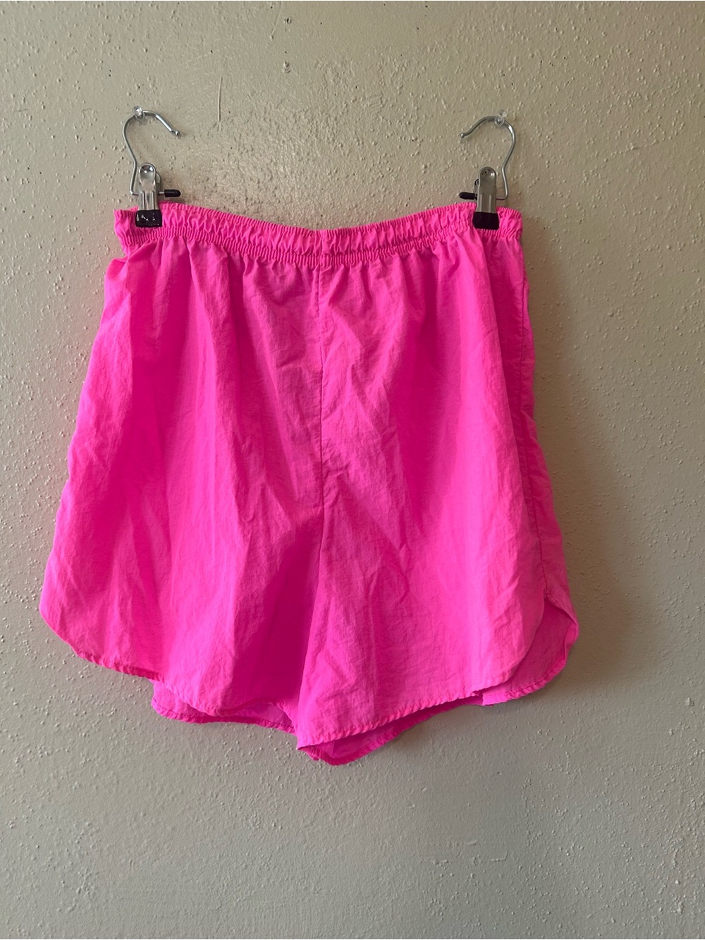 Women’s Athletic Elastic-Waist Shorts in Neon Pink